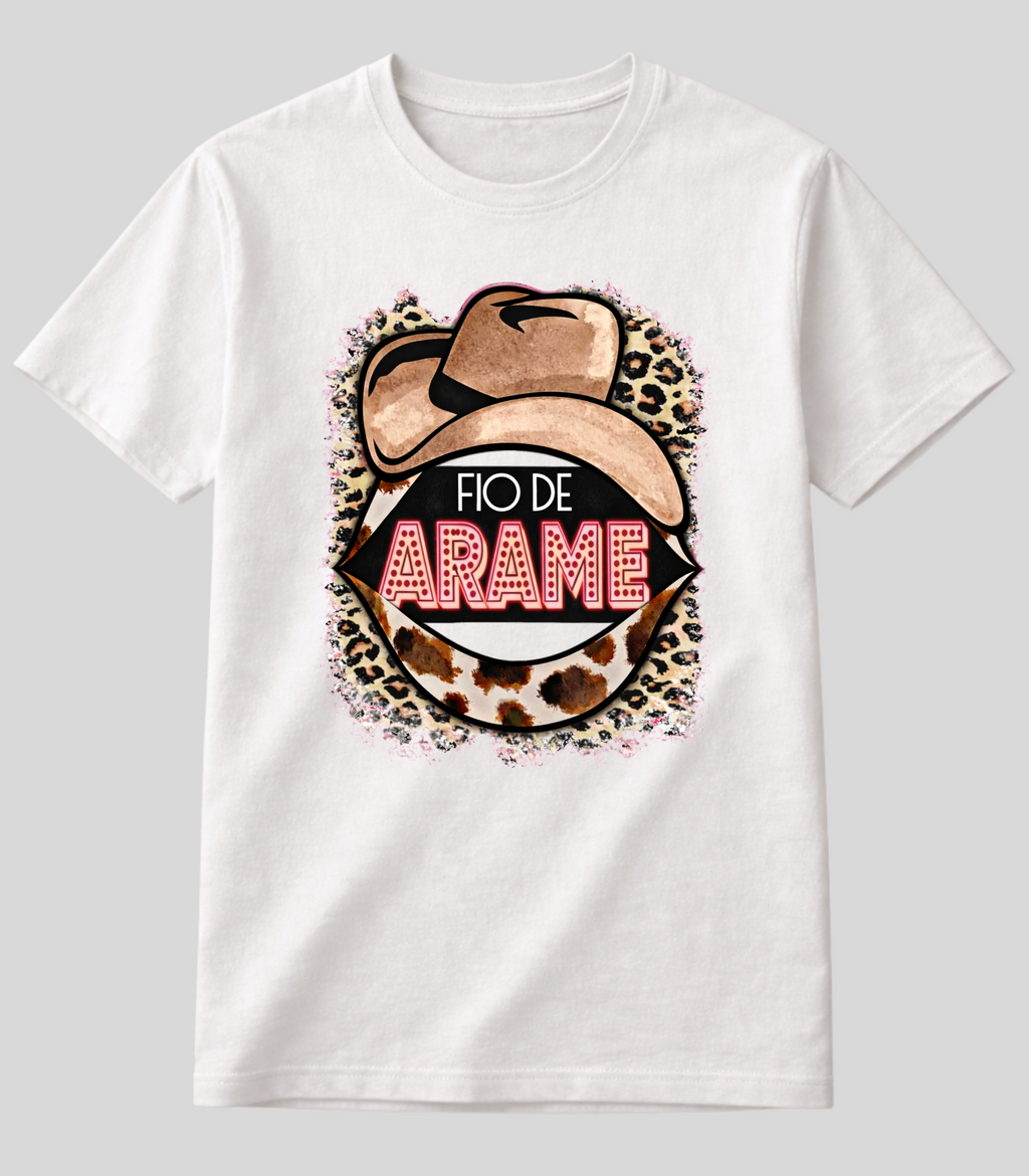 Camiseta Feminina Fio de Arame Chapéu e Onça