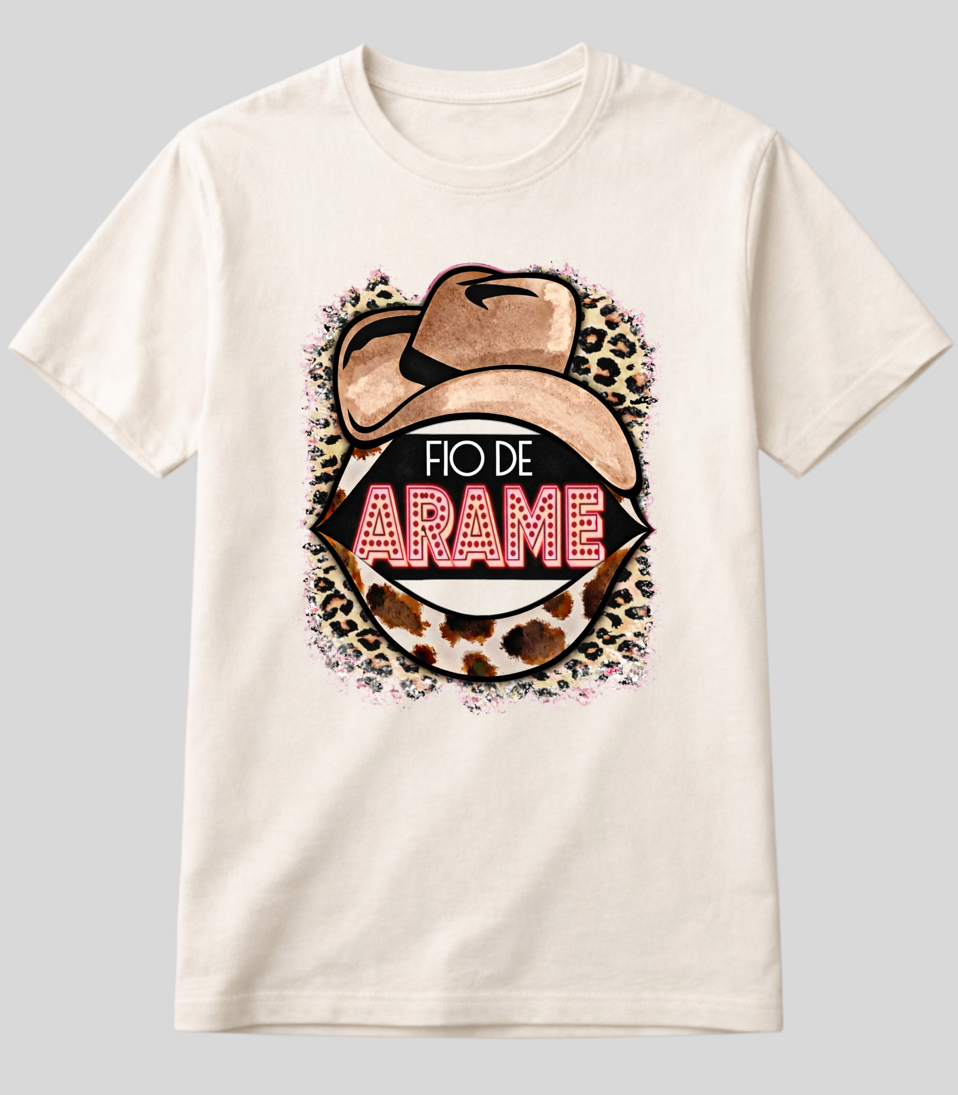Camiseta Feminina Fio de Arame Chapéu e Onça